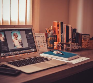 مزایا و معایب کسب درآمد آنلاین از طریق دورکاری